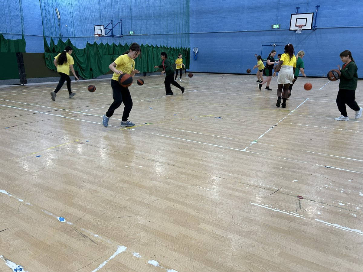 Mini_Crusaders's tweet photo. Kicking things off @CantAcadTrust  for @ThisGirlCanUK  campaign ! Our second event in the community and want a treat see so many girls playing sport! https://t.co/yqSFRoa77L
