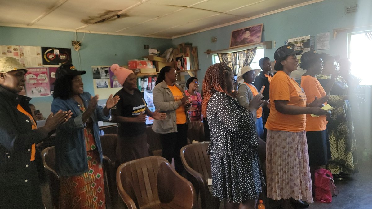 womandlaorg's tweet image. Just wrapped up an amazing project training with @mwacsmed &amp;amp; @Agri24! Learned about women&apos;s funds &amp;amp; expertise in farming. Huge thanks to @WCOZIMBABWE for hosting! Can&apos;t wait to explore new project opportunities &amp;amp; empower our communities! #ProjectTraining  #Agric @amplifyfund