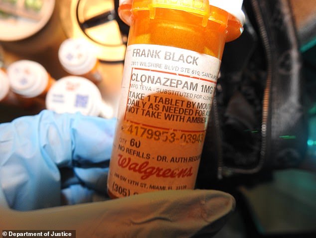 JewelMansy's tweet image. 5. Law enforcement found a prescription for Klonopin found, written for the name 'Frank Black' which could be a pseudonym for Combs