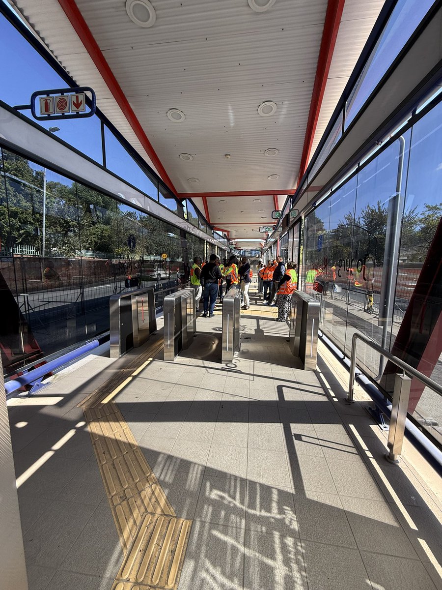 SpeakerofJoburg's tweet photo. The process of engaging the taxi industry and procuring new busses took longer than expected. In the meantime the City will use 68 Gautrain buses to start an interim service—because residents can’t wait. #LetsFixJohannesburg
#JoburgReimagined https://t.co/9klDr1thTe