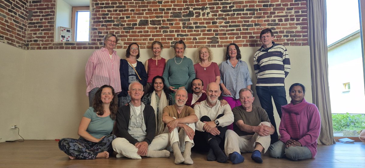 Home away from home at the Yoga Saraswatie Ashram in Lennik, Belgium. Thank you Hugo, Inge and dear friends for joining us on a literally mind-blowing exploration of the Ribhu Gita, a favourite  of Ramana Maharshi !