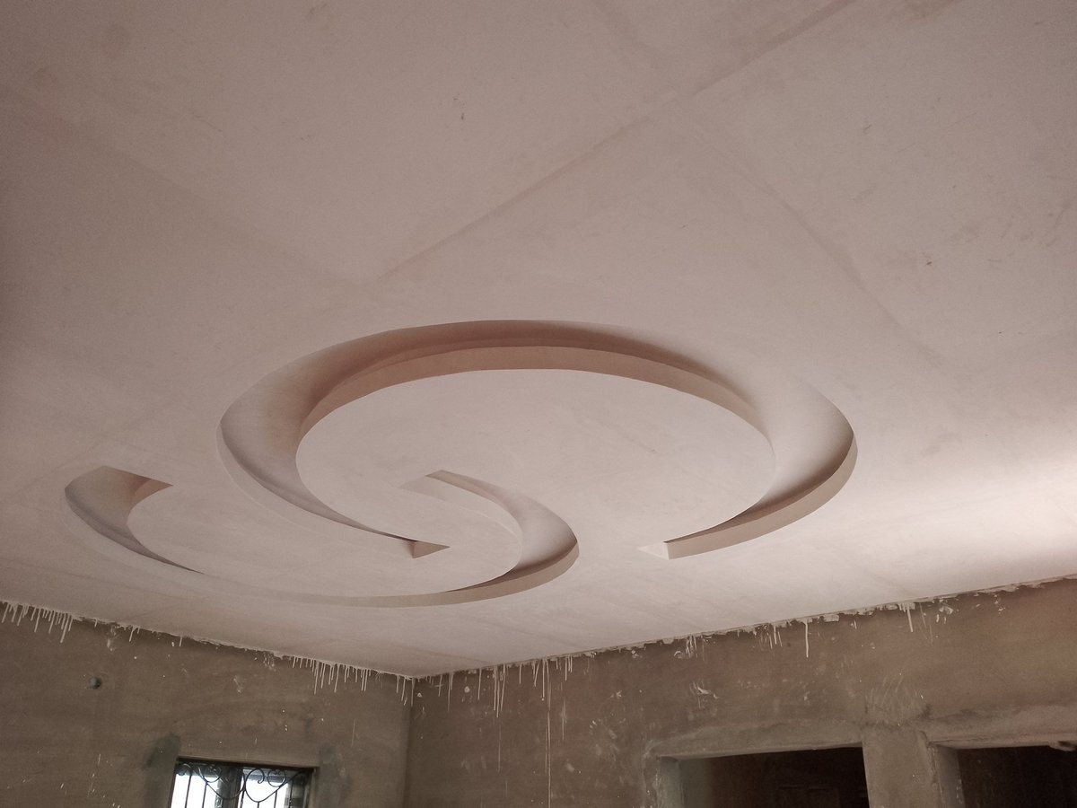 iamraybaba's tweet image. May the house be complete on Time without an hindrance ijn. If it reaches interior designer like pop,TV cursor,walk screeding or frame work ..I am up for the job
Available to go any location and any design π₯π₯π₯