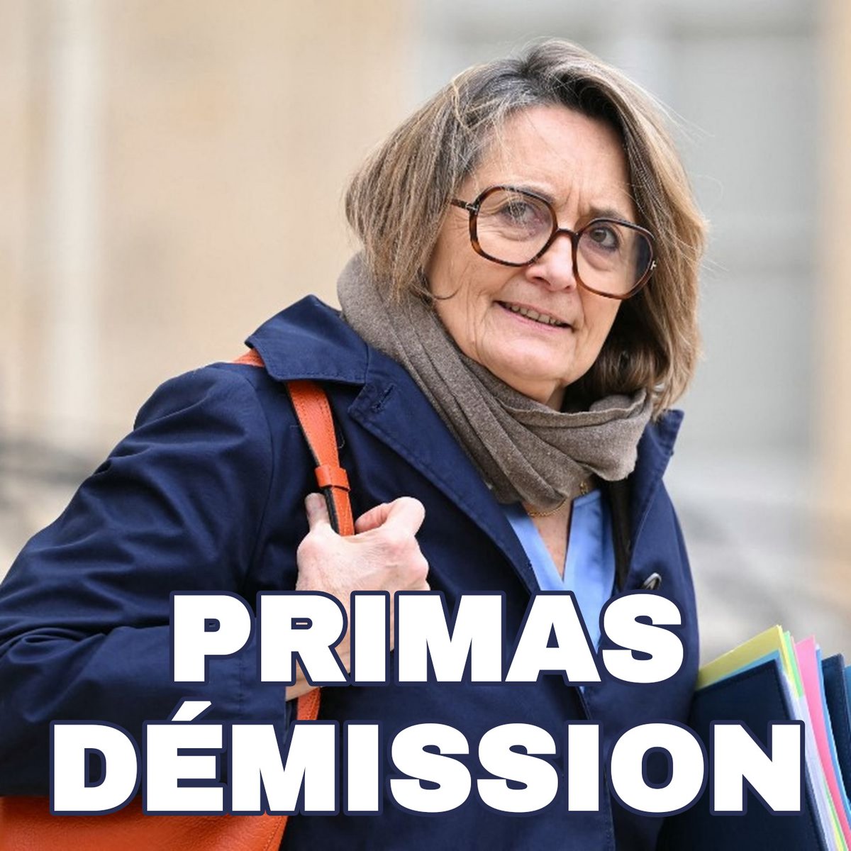 𝙅𝘽🇫🇷🇪🇺 (@jboovii) on Twitter photo Les propos tenus à l’endroit du PR <a href="/EmmanuelMacron/">Emmanuel Macron</a> par <a href="/sophieprimas/">Sophie Primas</a> <a href="/bayrou/">François Bayrou</a> sont intolérables.
Nous demandons sa démission sur le champ.
Votre Ministre a oublié qu’elle a été nommé sur proposition du PM et par décret du Président de la République (alinéa 2 Article 8) Les propos tenus à l’endroit du PR <a href="/EmmanuelMacron/">Emmanuel Macron</a> par <a href="/sophieprimas/">Sophie Primas</a> <a href="/bayrou/">François Bayrou</a> sont intolérables.
Nous demandons sa démission sur le champ.
Votre Ministre a oublié qu’elle a été nommé sur proposition du PM et par décret du Président de la République (alinéa 2 Article 8)