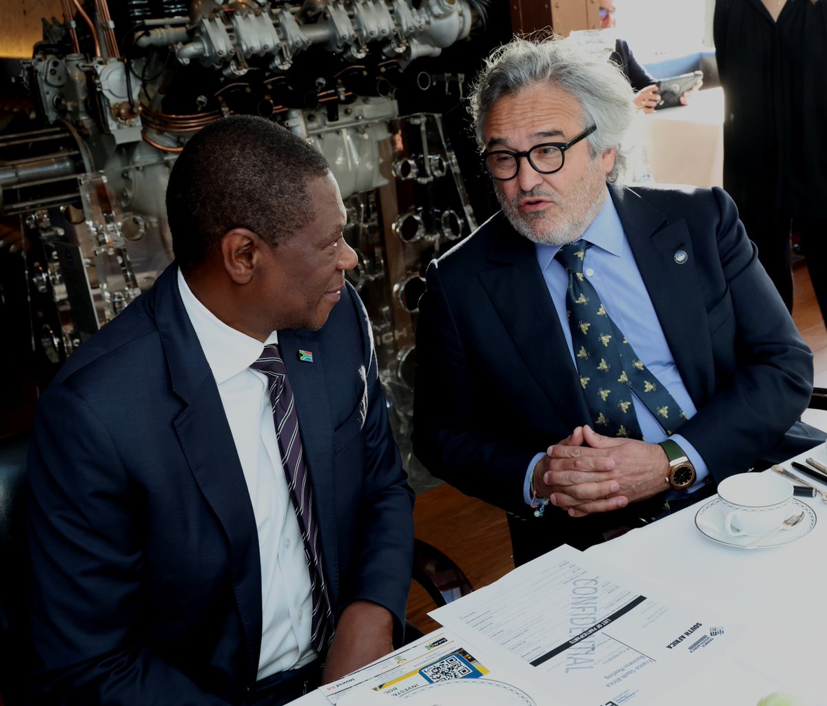 DIRCO_ZA's tweet photo. The event forms part of #SAFrance Investment Conference due to take place in Paris, France this week.
#InvestSouthAfrica
#SAinFrance
#SAFranceRelation https://t.co/VBFoj5engp