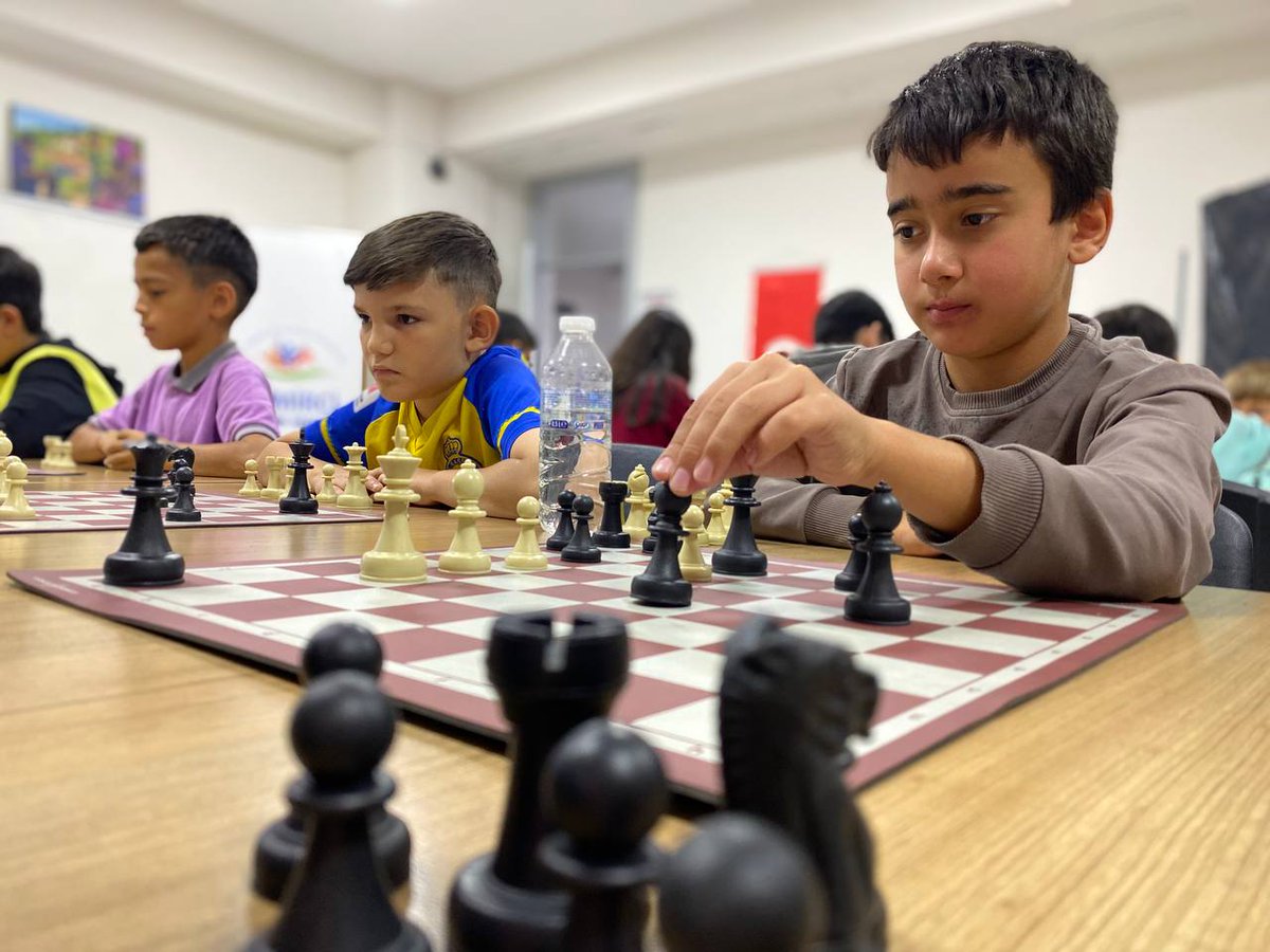 Demirci Gençlik Merkezi (@gsb_demircigm) on Twitter photo ♟️ Gençlik Haftası coşkusuyla ilkokul ve ortaokul öğrencilerine yönelik satranç turnuvamızı tamamladık! 🎉
Zekâ dolu hamleler, keyifli anlar yaşandı! 👏🧠
<a href="/OA_BAK/">Dr. Osman Aşkın Bak</a> <a href="/gencliksporbak/">Gençlik ve Spor Bakanlığı 🇹🇷</a> ♟️ Gençlik Haftası coşkusuyla ilkokul ve ortaokul öğrencilerine yönelik satranç turnuvamızı tamamladık! 🎉
Zekâ dolu hamleler, keyifli anlar yaşandı! 👏🧠
<a href="/OA_BAK/">Dr. Osman Aşkın Bak</a> <a href="/gencliksporbak/">Gençlik ve Spor Bakanlığı 🇹🇷</a>