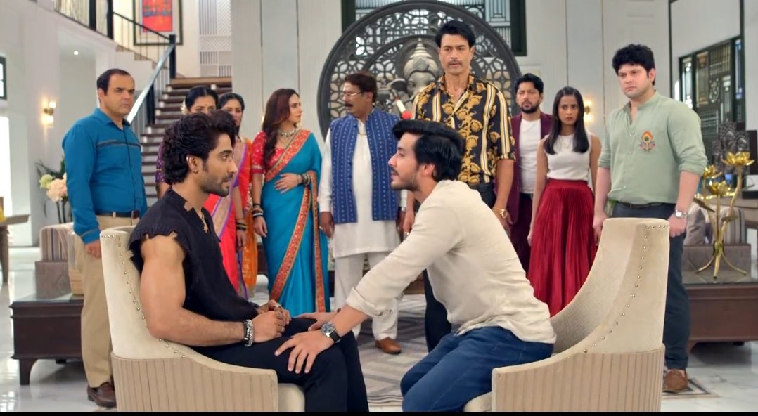 random_fangurl's tweet photo. And the game begin!
Today it was not just Tejaswini's husband asking for justice, it was a brother and a man asking for what went wrong btwn them and why his bro ruined an innocent girl's life!!
#NeilPradhan
#ParamSingh https://t.co/f3HMfXHQIn