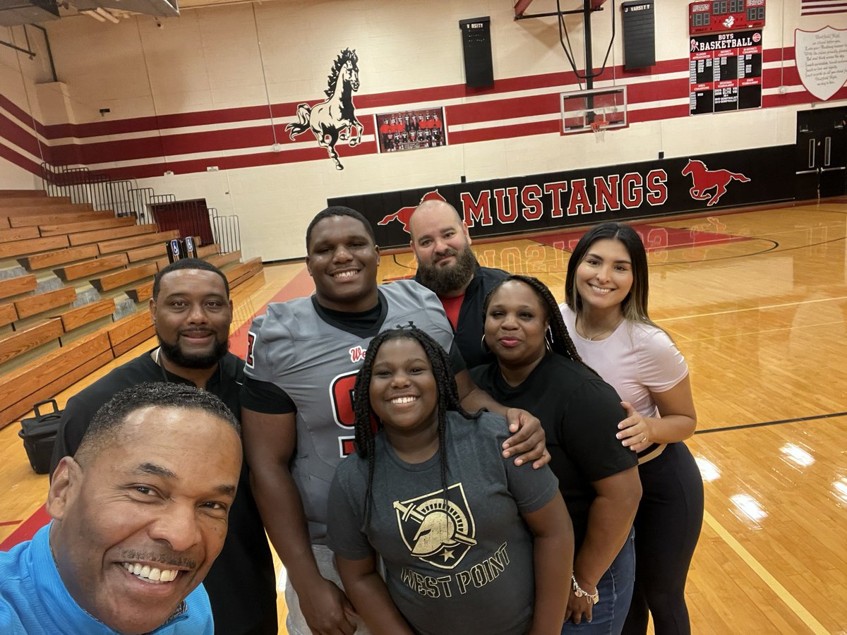 Nate Griffin (@nategrifffox26) on Twitter photo #MakingTheGrade <a href="/FOX26Houston/">FOX26Houston</a> Meet future <a href="/ArmyWP_Football/">Army Football</a> Cadet & <a href="/fb_westfield/">Westfield Mustang Football</a> star nose tackle, <a href="/NehemiahAllen2/">Nehemiah Allen II</a>, this week’s honoree. Allen is ranked #8 in his class at <a href="/whsmustangs/">Westfield Mustangs</a>. Sports a 4.56 GPA. Meet Allen, family, & Village, live at 7:22 & 9:22. #MakingTheGrade <a href="/FOX26Houston/">FOX26Houston</a> Meet future <a href="/ArmyWP_Football/">Army Football</a> Cadet & <a href="/fb_westfield/">Westfield Mustang Football</a> star nose tackle, <a href="/NehemiahAllen2/">Nehemiah Allen II</a>, this week’s honoree. Allen is ranked #8 in his class at <a href="/whsmustangs/">Westfield Mustangs</a>. Sports a 4.56 GPA. Meet Allen, family, & Village, live at 7:22 & 9:22.