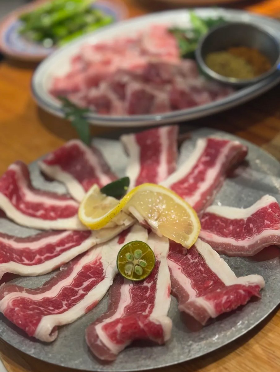 味蕾をほぐすには焼き肉しかありません。笑。