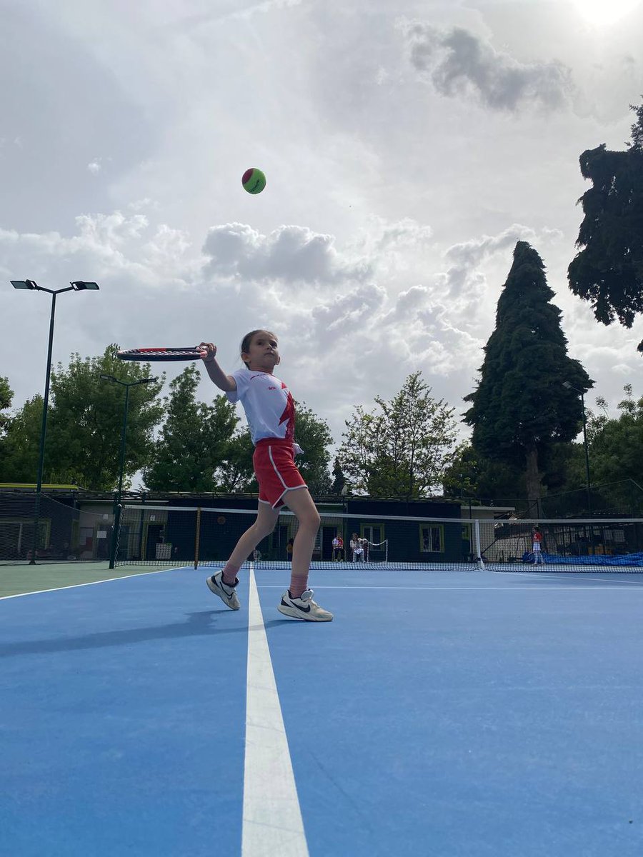 gsb_demircigm's tweet photo. 🎾 15-21 Mayıs Gençlik Haftası etkinlikleri kapsamında düzenlenen tenis turnuvası, görkemli bir finalle sona erdi! 👏 Mücadele, heyecan ve fair-play dolu anlar unutulmazdı! 🇹🇷 https://t.co/metOpfjpH0