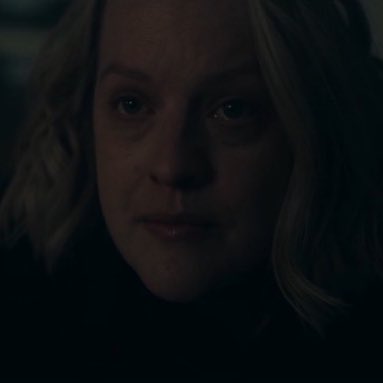This moment…💔 Lawrence redemption was beautiful #TheHandmaidsTale