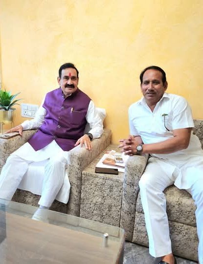मध्य प्रदेश भाजपा के कद्दावर नेता पूर्व गृहमंत्री माननीय श्री <a href="/drnarottammisra/">Dr Narottam Mishra</a> जी से भोपाल प्रवास के दौरान मुलाकात हुई