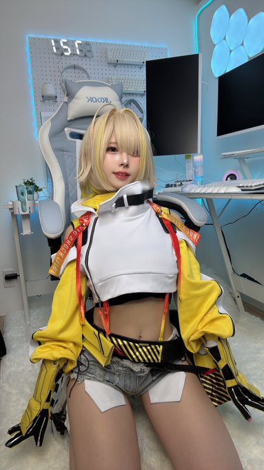 Twitterのコスプレ画像16