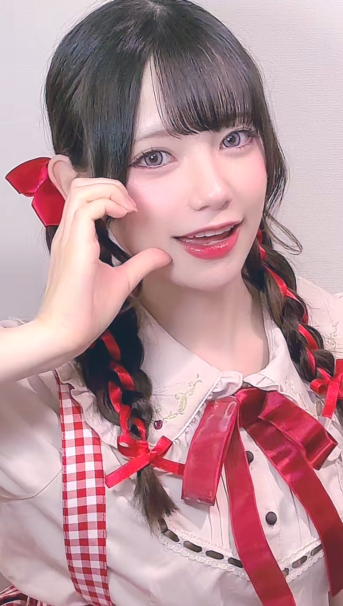 あかせあかり あけましておめでとうございます‼️(4日遅れ) 今年も1年と~って