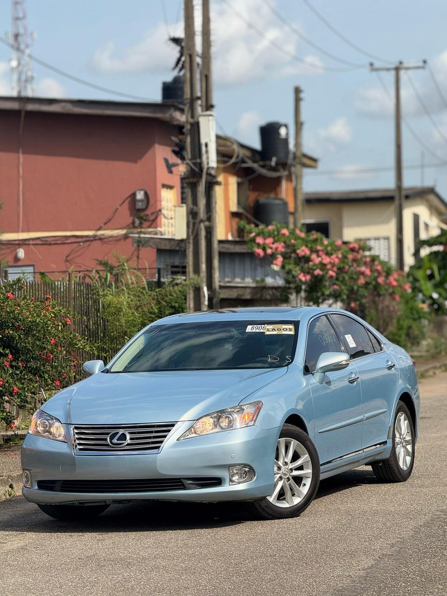 Mr_uncle_jide's tweet photo. ➡️2011
🚘Es350
👉full option
🏷15M
📌Agege Lagos
📲08082289193
@oris616 @PELSAUTOS
@KingFadAutos @opekingfrosh
@SOUTHCARNG_LTD @Autorush2
@JaysonAutos @kazxyautos
@Official_ObiGee
#Ambode #vvip #seyi #MercyJohnson #egungun https://t.co/u2vWfJn72r