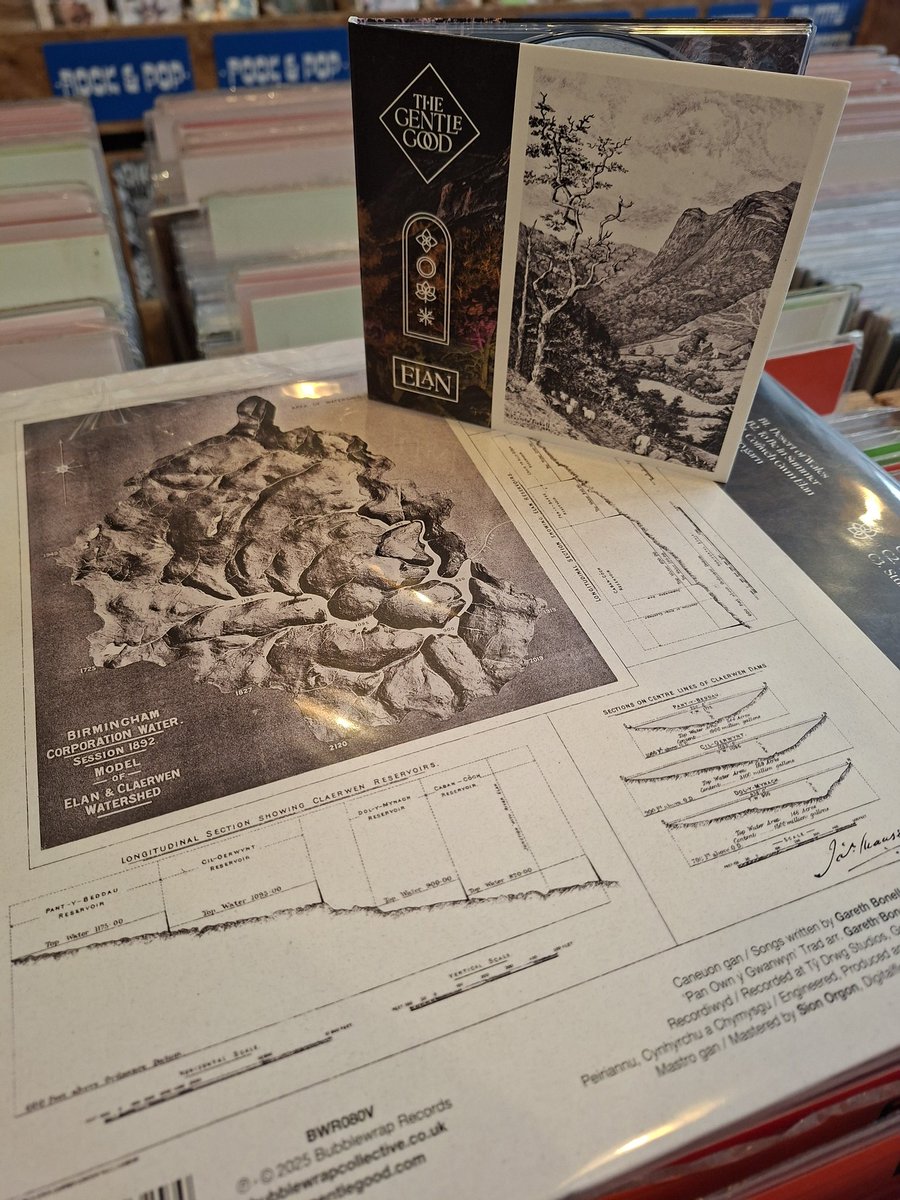 SPILLERS RECORDS (@spillersrecords) on Twitter photo A closer look at one of our favourite new releases from the ever incredible <a href="/ghbonello/">Gareth Bonello</a>
"Elan" is a triumph of an album, with beautifully crafted music + equally beautifully crafted CD + LP packages as you can see โค๏ธ
Every new GG album is a treat and Elan is no different! ๐ถ A closer look at one of our favourite new releases from the ever incredible <a href="/ghbonello/">Gareth Bonello</a>
"Elan" is a triumph of an album, with beautifully crafted music + equally beautifully crafted CD + LP packages as you can see โค๏ธ
Every new GG album is a treat and Elan is no different! ๐ถ