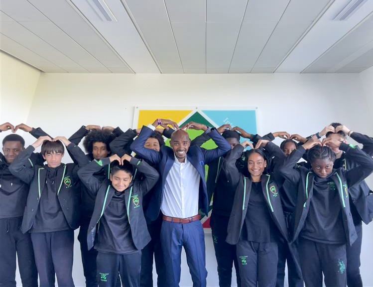 Ark Evelyn Grace Academy (@arkevelyngrace) on Twitter photo Today, we had the honour of welcoming Sir <a href="/Mo_Farah/">Sir Mo Farah</a> to our school. ๐
Our aspiring student athletes had the chance to ask questions & hear first-hand what it takes to succeed. ๐
Thank you, Mo, for inspiring our students!
#MoFarah #ProudToBeEGA Today, we had the honour of welcoming Sir <a href="/Mo_Farah/">Sir Mo Farah</a> to our school. ๐
Our aspiring student athletes had the chance to ask questions & hear first-hand what it takes to succeed. ๐
Thank you, Mo, for inspiring our students!
#MoFarah #ProudToBeEGA