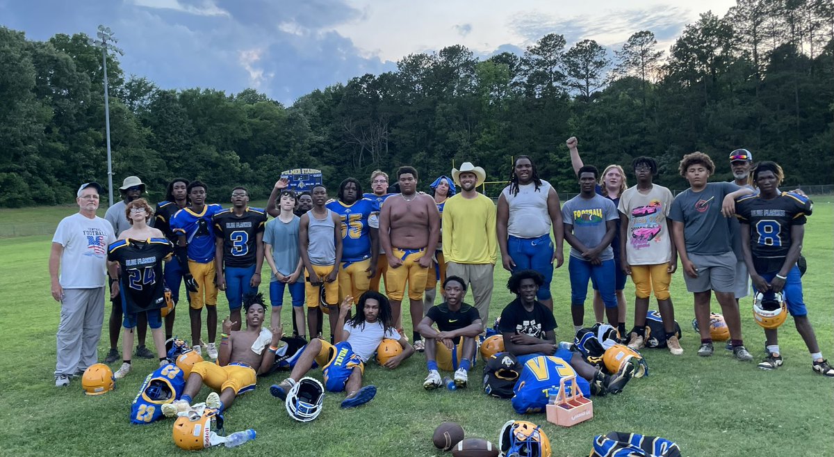 Blue wins 34-25. Excited for this season.