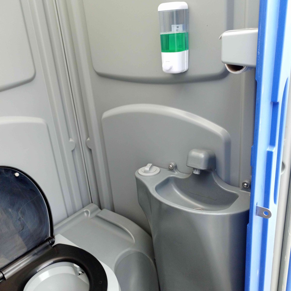 mobiletoiletsng's tweet image. Even Tokunbo Wahab would agree it’s time to end open defecation in our communities.
Sachio Mobile Toilets is leading the charge with clean, accessible toilets for all events &amp;amp; public spaces.
Let’s build a cleaner, safer Lagos.
Partner with us today.
08187692998
#EndOpenDefecation