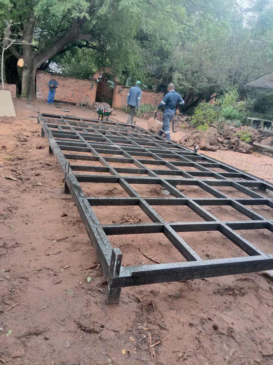 blockhouseHome's tweet photo. We’re making solid strides at our Bella Bella project, supports are up and bases are in place.

Stay tuned for more updates as this dream takes shape. Don’t forget to hit that follow button to watch it all come together!

#ModularLiving #BlockUnits #blockhouse https://t.co/L6StlN5mgS