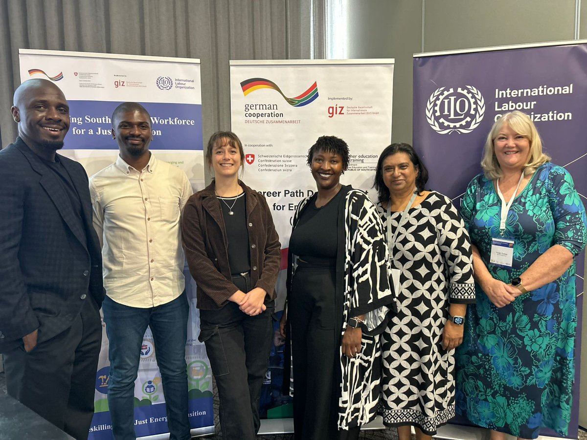Centre for Researching Education and Labour (@wits_realcentre) on Twitter photo REAL is attending the Social Dialogue in Mbombela, on Equipping SAโs Workforce for a #JustTransition through Upskilling and Reskilling affected communities.
Letโs build a sustainable future together! #GreenEconomy #Reskilling #Upskilling #mpumalanga
<a href="/KateMlauzi/">Kate Mlauzi</a> <a href="/PreshaRamsarup/">Presha Ramsarup</a> REAL is attending the Social Dialogue in Mbombela, on Equipping SAโs Workforce for a #JustTransition through Upskilling and Reskilling affected communities.
Letโs build a sustainable future together! #GreenEconomy #Reskilling #Upskilling #mpumalanga
<a href="/KateMlauzi/">Kate Mlauzi</a> <a href="/PreshaRamsarup/">Presha Ramsarup</a>