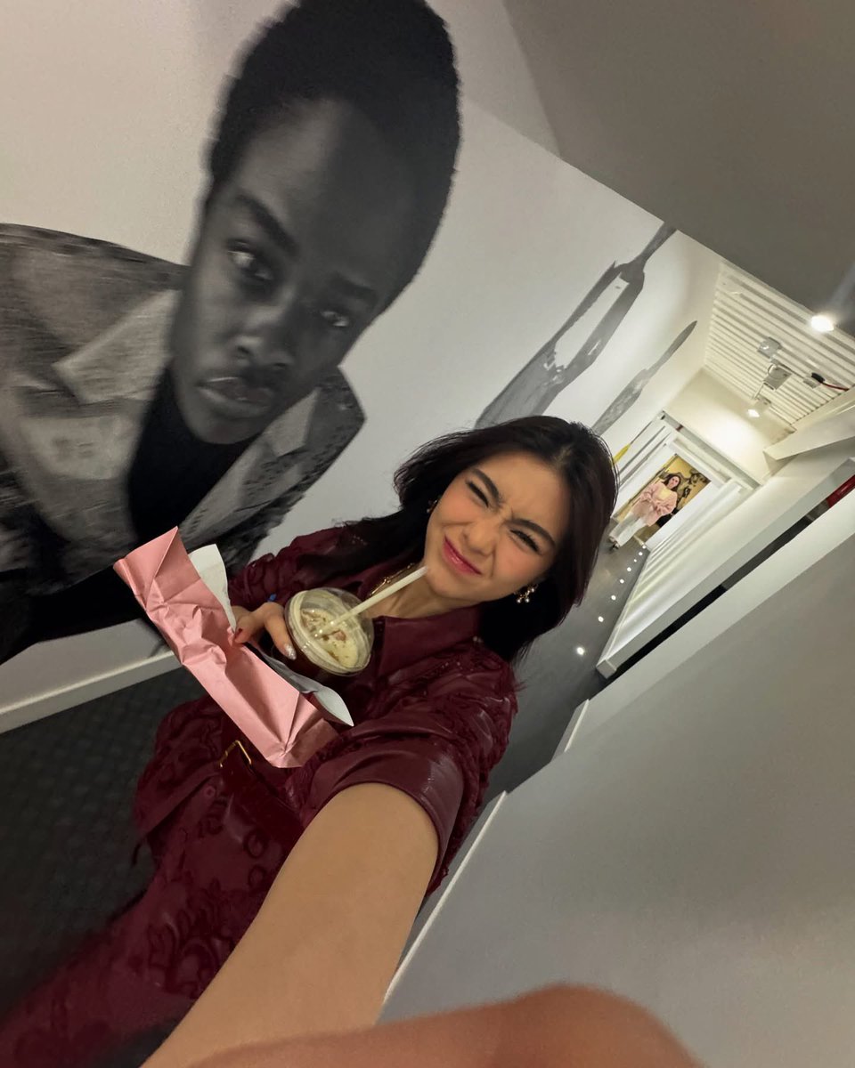 fierymikha's tweet photo. the nation’s ultimate crush and ldr girlfriend 🖤 https://t.co/2XcwFdKeUv