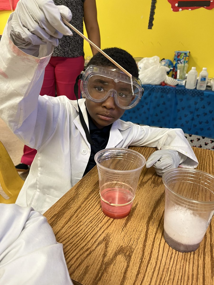 Engaging students in STEAM can begin at an early age. This helps them feel a sense of belonging in the STEAM field. Here, students learn from a researcher how to extract DNA from a strawberry. #stem #stemeducation #nbctstrong #whitecoats