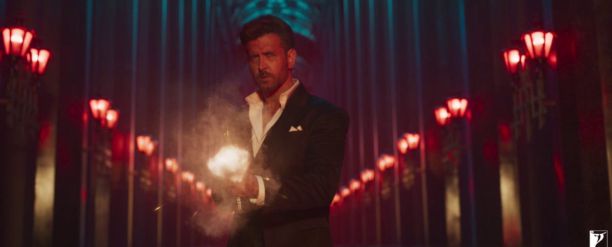 hrithikGnani's tweet photo. August 14th new records loading guys ❤️🔥🔥🔥🔥

#War2 #War2Teaser 🔥🔥🔥
~best yrf spy universe teaser 🔥🔥

#HrithikRoshan #jrntr #KiaraAdvani 

@iHrithik @tarak9999 @advani_kiara 🔥 https://t.co/3psW5FVMnt