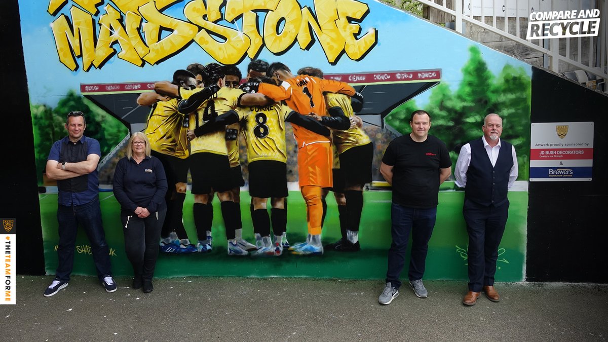 A new piece of artwork has been unveiled at the Gallagher Stadium.

Renowned street artist Graham Upton has depicted a pre-match huddle in front of the Genco Stand, based on photos by <a href="/acerhelen/">Helen Cooper</a> . The image is tagged with the slogan: We Are Maidstone.

tinyurl.com/yc8aupzh