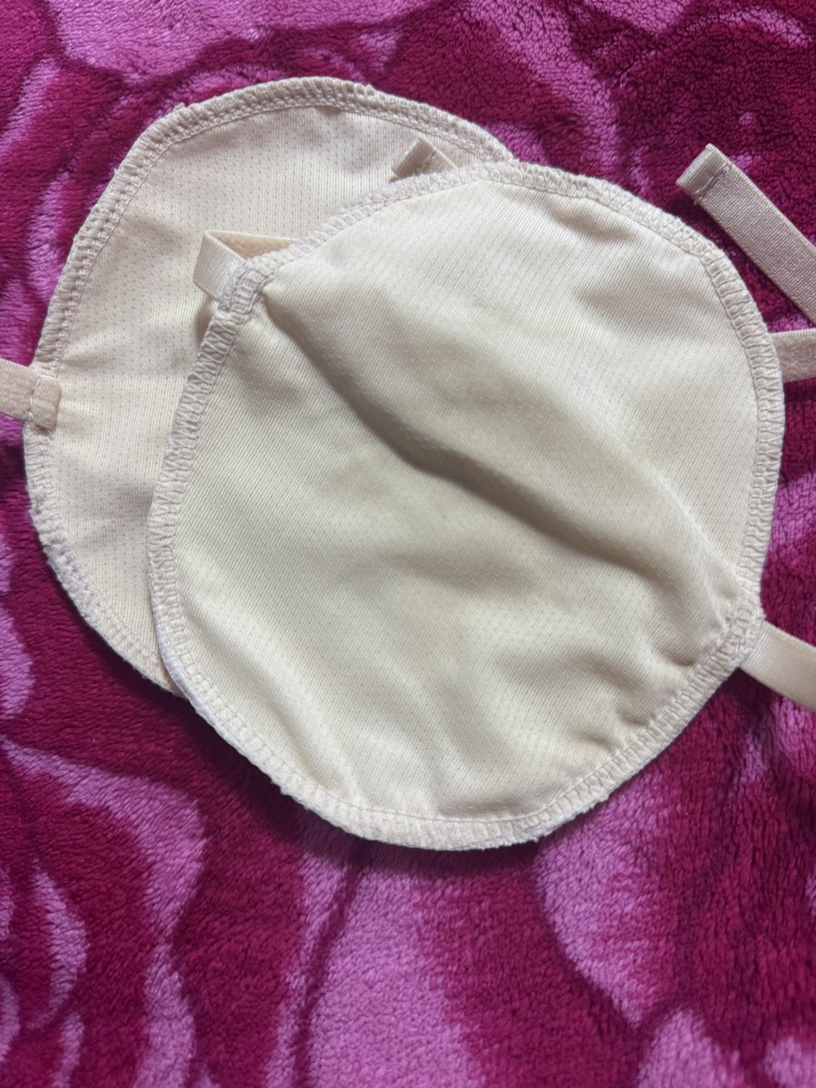 福利姬云朵小羊的原味屋分享的黄推图片2 - 网红私拍内容