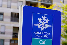 🚨 La CAF a payé 6.3 milliards € de prestations "par erreur"

C'est 8% des prestations totales.

Après 24 mois, si ces fonds ne sont pas recouvrés, ils sont définitivement perdus.

La branche maladie à elle seule représente 3,3 milliards d'erreurs.

La cour des comptes juge le