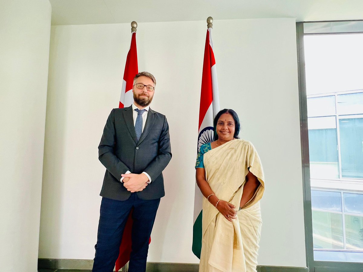 VanathiBJP's tweet photo. Had a warm and engaging meeting with Mr. Martin Egknud Petersen, Deputy Head of Mission at the Royal Danish Embassy. @DenmarkinIndia https://t.co/4Gl1lnA3x3