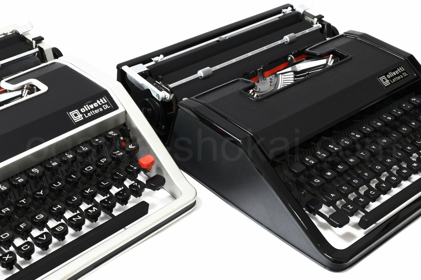 Olivetti-Studio-46_42_-Glossy-