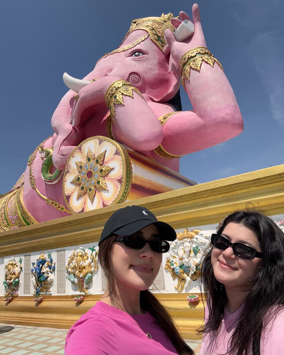 แม่หมีพาเด็กๆทัวร์ไหว้พระพิฆเนศยืนนอนนั่งที่ฉะเชิงเทรา สีชมพูสดใสแฮ็ปปี้มาก💞💞