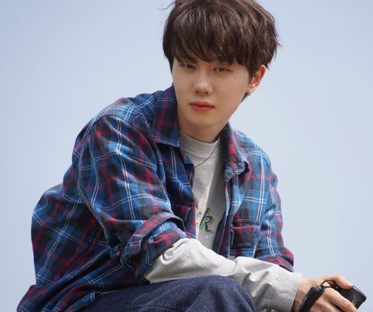 hhslover914's tweet photo. 내 친구들이 말하는 하현상 리즈... https://t.co/zQ2z7vyBuy