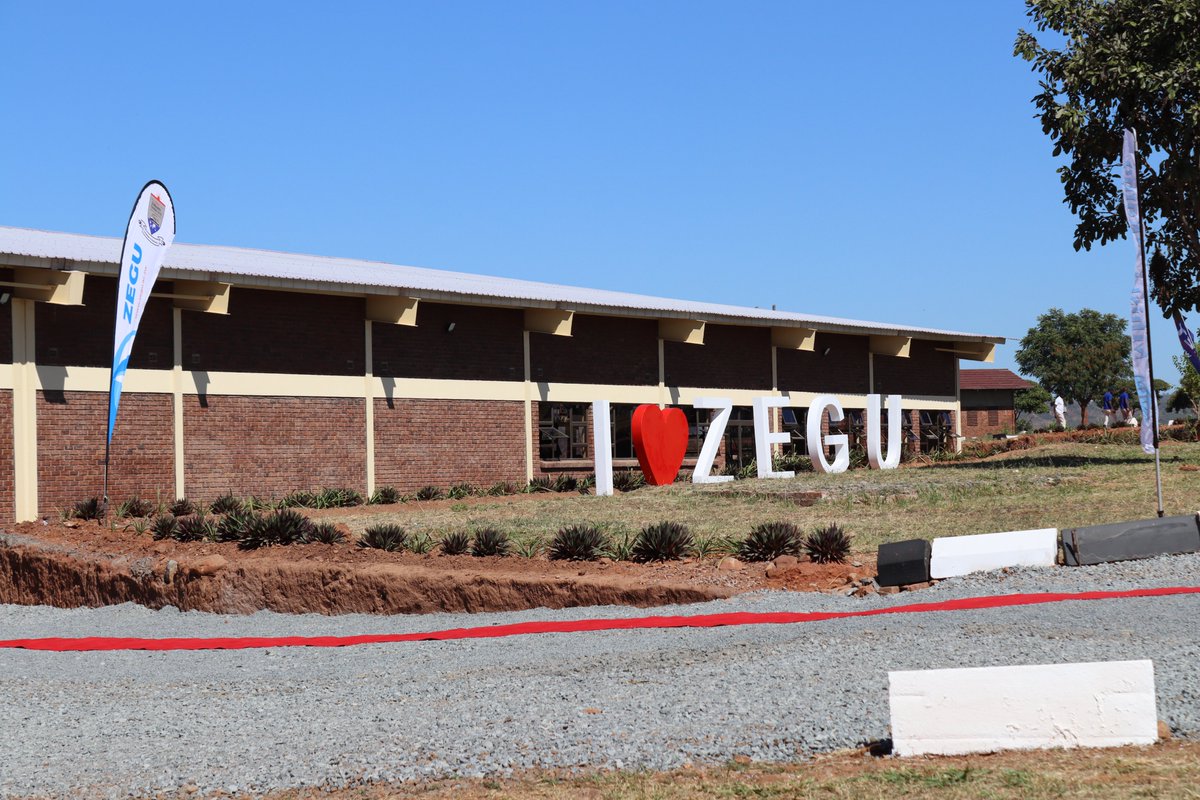 Zimbabwe Ezekiel Guti University tweet media