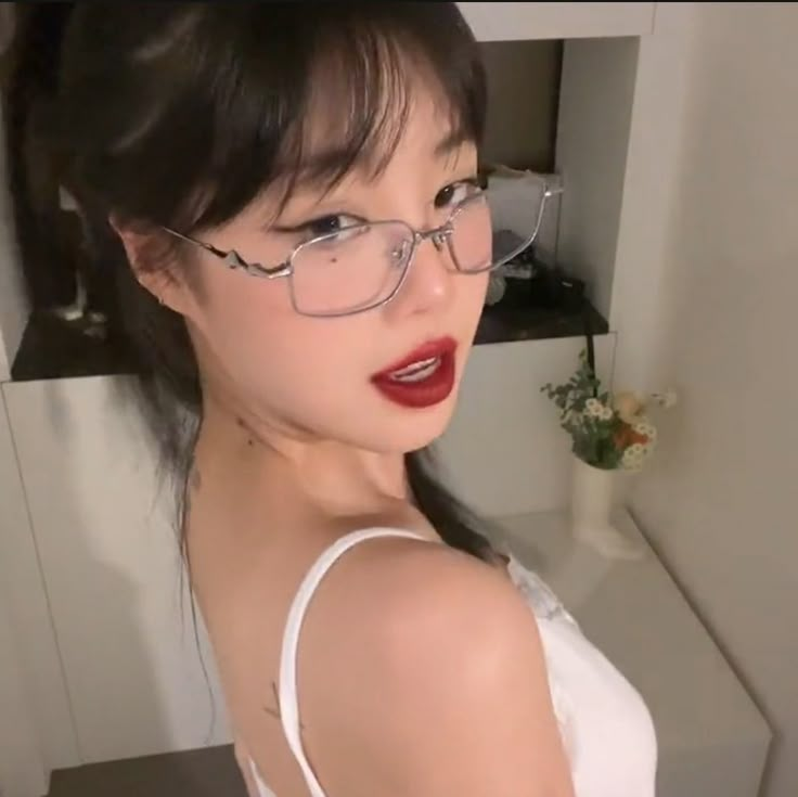 thirdzon's tweet image. — #sooridairy:            
               
STUDIO TIME !

#Daily_way