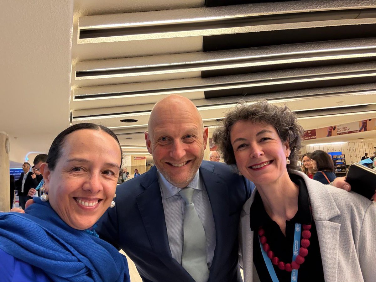 Happiness and relief at the Palais today, as the Pandemic Treaty is adopted. 

Here with two that made it happen, bureau member Anne-Claire Amprou of France and my colleague and multilateral warrior Francisca Mendez of Mexico!