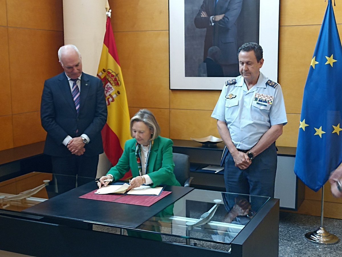 European Defence Agency (@eudefenceagency) on Twitter photo 🇪🇸 EDA strengthens ties with Spanish Defence Industry at #FEINDEF 2025
The <a href="/EUDefenceAgency/">European Defence Agency</a> (#EDA) recently participated in the 2025 International Defence & Security Exhibition (#FEINDEF) in Madrid, Spain.
#EUdefence #StrongerTogether 🇪🇸 EDA strengthens ties with Spanish Defence Industry at #FEINDEF 2025
The <a href="/EUDefenceAgency/">European Defence Agency</a> (#EDA) recently participated in the 2025 International Defence & Security Exhibition (#FEINDEF) in Madrid, Spain.
#EUdefence #StrongerTogether