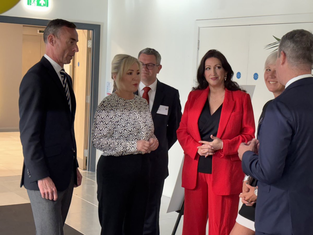 The first and deputy first ministers arrive for the ⁦<a href="/EYnews/">EY</a>⁩ Derry office opening