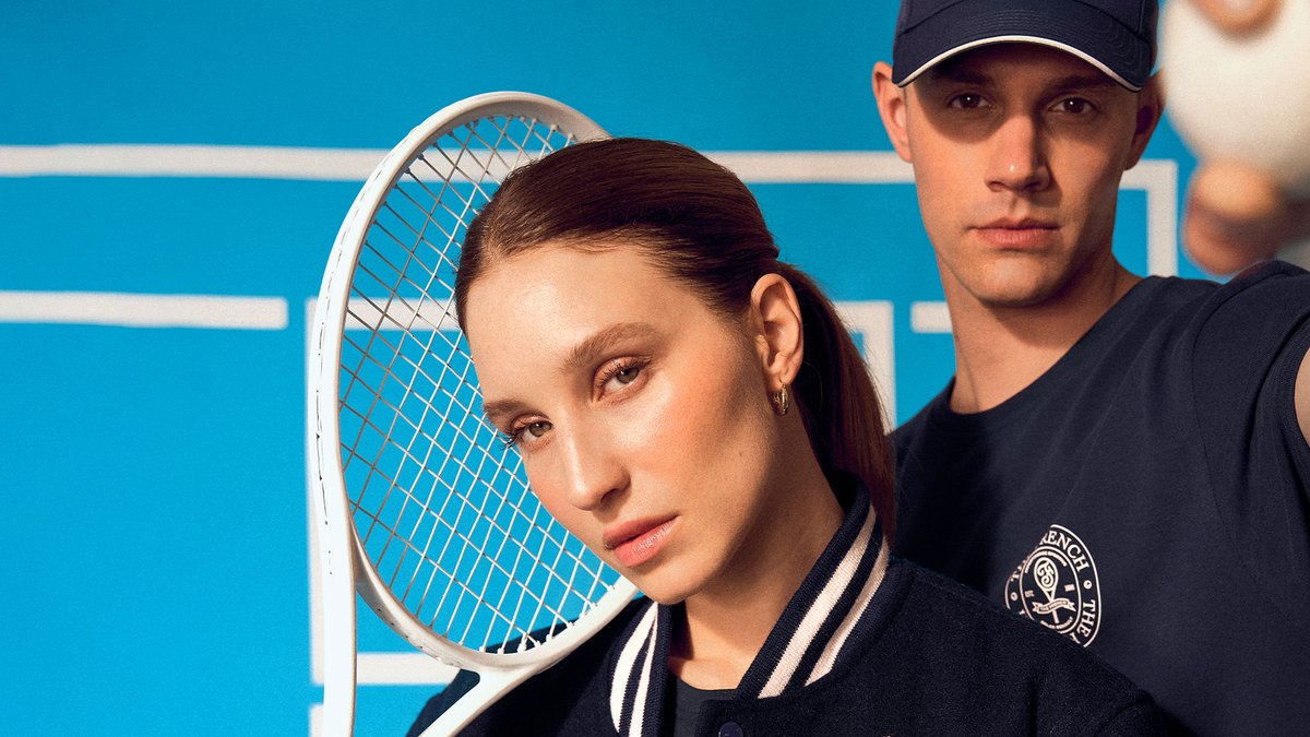 Die Tennissaison beginnt.

#Renault geht ans Netz mit The French Tenniskollektion und den schicken Athleisure-Outfits, die jetzt online bei #TheOriginals erhältlich sind: bit.ly/theoriginals-t…