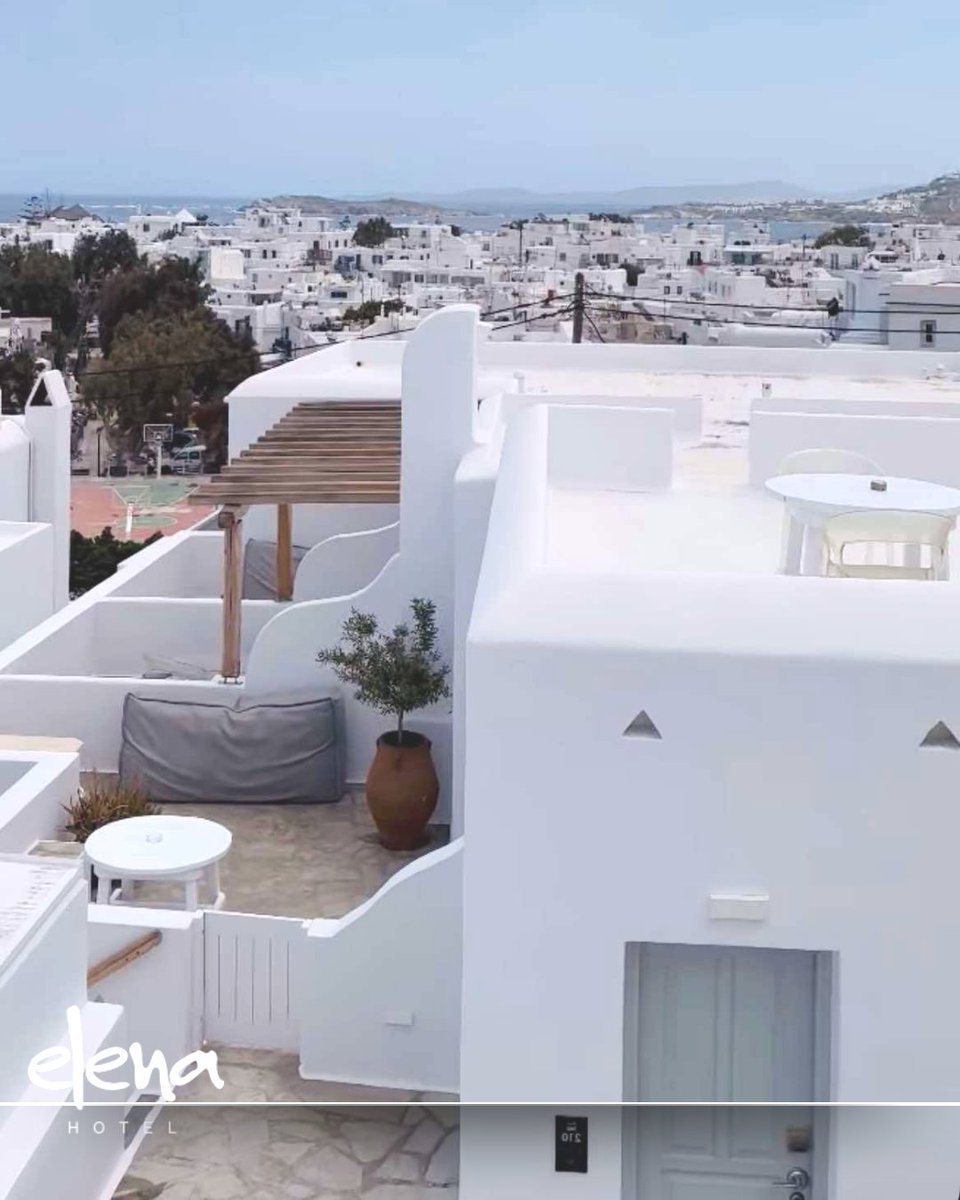 elena_hote11734's tweet image. 𝗪𝗵𝗶𝘁𝗲𝘄𝗮𝘀𝗵𝗲𝗱 𝗯𝗲𝗮𝘂𝘁𝘆.𝗕𝗹𝘂𝗲 𝘀𝗸𝗶𝗲𝘀.𝗧𝗶𝗺𝗲𝗹𝗲𝘀𝘀 𝗖𝘆𝗰𝗹𝗮𝗱𝗶𝗰 𝗰𝗵𝗮𝗿𝗺!
Our rooms blend traditional architecture with modern comfort.Iconic white walls, soft lines, stone paths, and blue accents. 📧 info@elenamykonos.gr
#cycladicarchitecture #mykonos