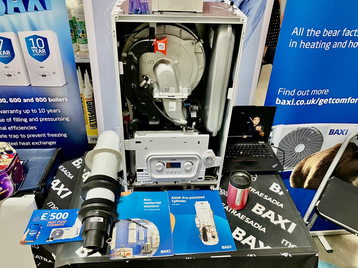 Combi King tweet media