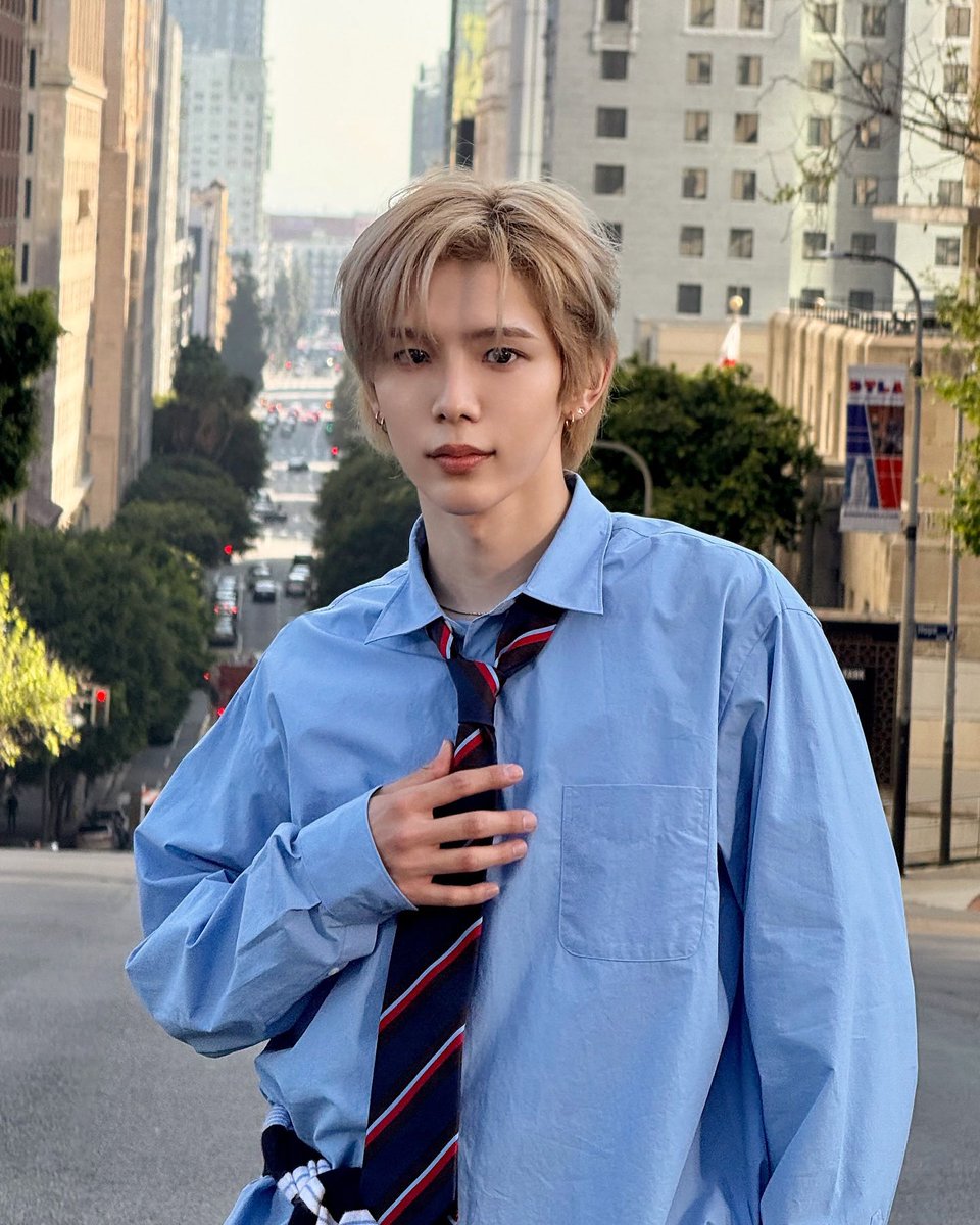 인싸 햇살캐 같으시다 (실제로 맞음