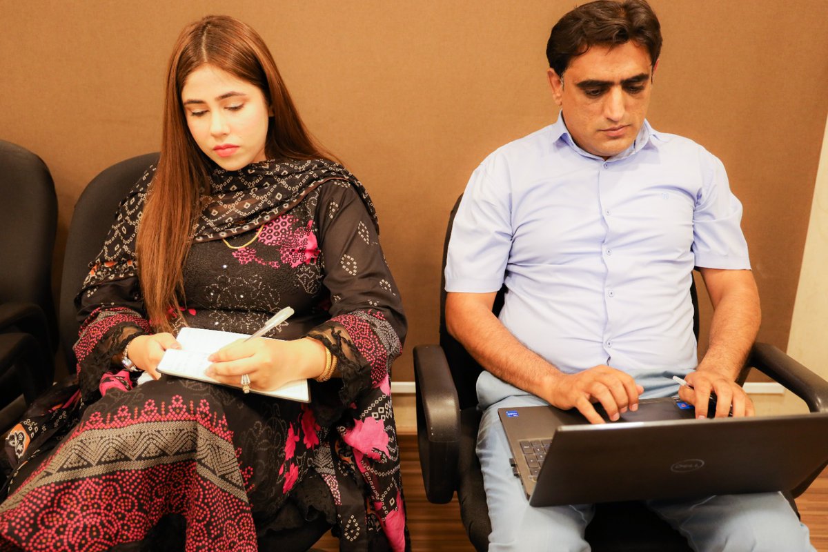PHCIP (@phcip_official) on Twitter photo 2/6 Representatives from School Education Department, Health & Population Department, and implementing partners evaluated the progress of PHCIP's components: Aaghosh, Khud Mukhtar, and Bunyad.
#GovtOfPunjab #PSPA #PHCIP #Aaghosh #Khudmukhtar #Bunyad #meeting #progressreview 2/6 Representatives from School Education Department, Health & Population Department, and implementing partners evaluated the progress of PHCIP's components: Aaghosh, Khud Mukhtar, and Bunyad.
#GovtOfPunjab #PSPA #PHCIP #Aaghosh #Khudmukhtar #Bunyad #meeting #progressreview