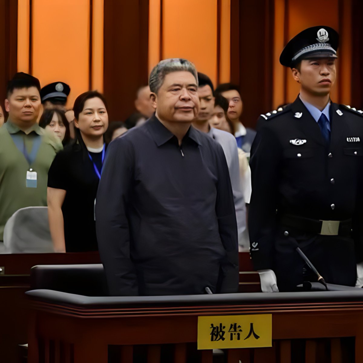 🚨🇨🇳 BREAKING: CHINA has sentenced a corrupt politician to DEATH for accepting $36 MILLION in bribes.