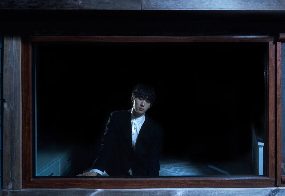 131online's tweet photo. B.I 3rd Album ‘Wonderland’

Album Release
2025. 06. 01 6PM(KST)

#BI #비아이 #131LABEL https://t.co/pJluvBftN4