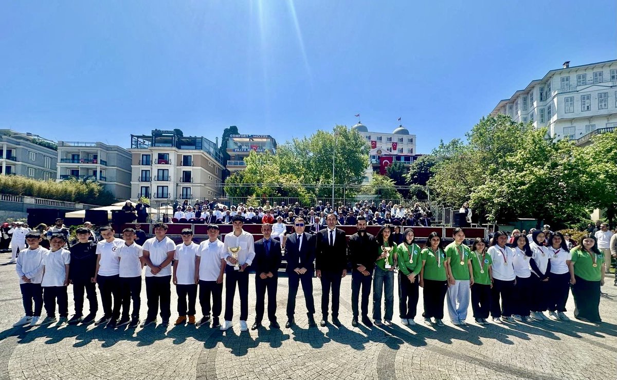 19 Mayıs Atatürk’ü Anma, Gençlik ve Spor Bayramı, Kaymakamımız Abdurrahman İNAN, İlçe protokolü ve vatandaşlarımızın katılımıyla coşkuyla kutlandı.