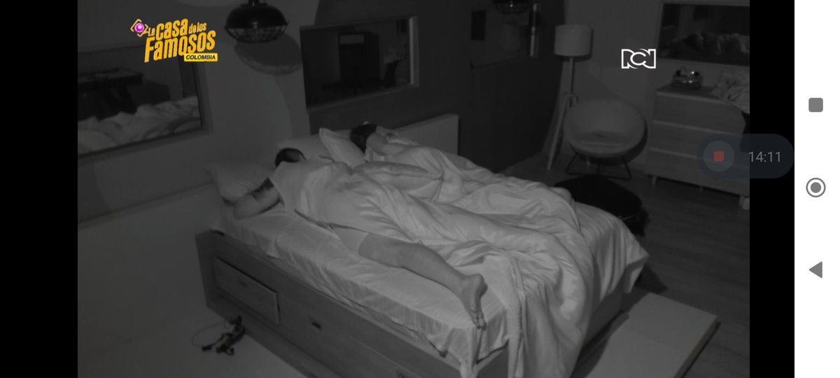 Por Eso Amo Está Mujer Toxi Demostrando Que Es Una Verdadera Dama Que Se Hace Respetar y Respeta El Lugar Donde Está y También Demostró Que Si Puede Tener Amigos Hombres Sin Necesidad De Comersel..... 👏🏾👏🏾
#LaCasaDeLosFamososCol 
#LaCasaDeLosFamososCol2