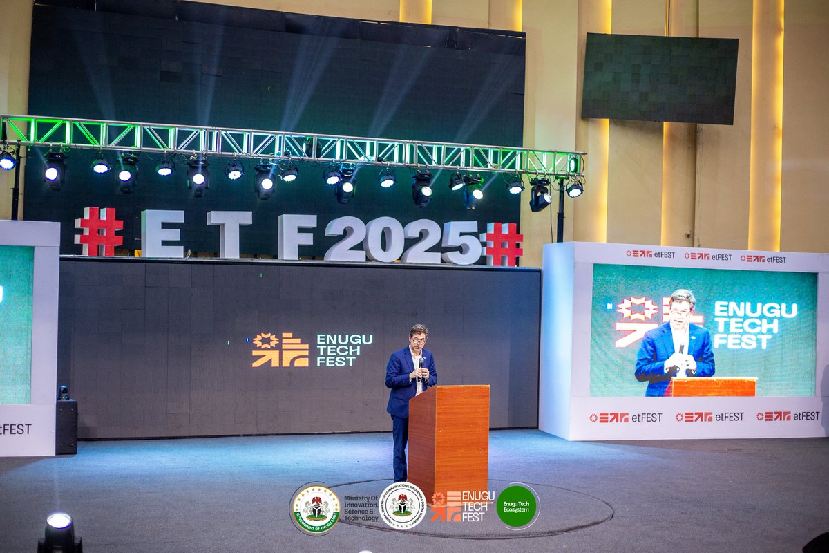 Enugu_techfest's tweet image. Thank you, Dr. Ervin, Political and Economic Chief at the @USinNigeria, for sharing your global perspective and insightful deep dive into sustainable innovation in Enugu State.
A standout moment from your session was your observation that the headquarters of tech evolution in…