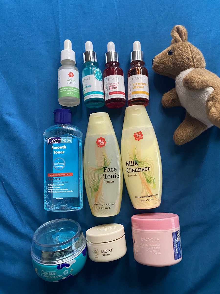 evanoviaa's tweet photo. Ada yg mau ga, ku kasih murah aja ini preloved pribadi baru di pake beberapa kali aja. Sayang ga kepake soalnya ganti skincare https://t.co/6uxUNFGhX3